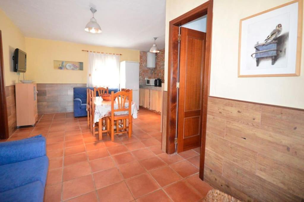 Casas Paqui Y Pablo Con Piscina Compartida En Conil